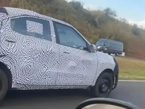 Future Citroën C3 Aircross coupé: tests continue