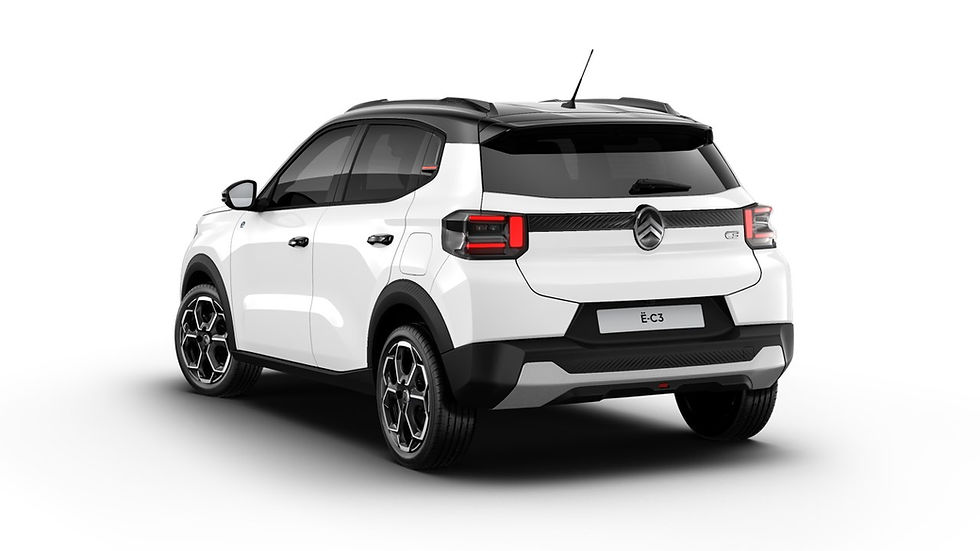 The new electric Citroën C3 seen from behind in white colour with black roof.