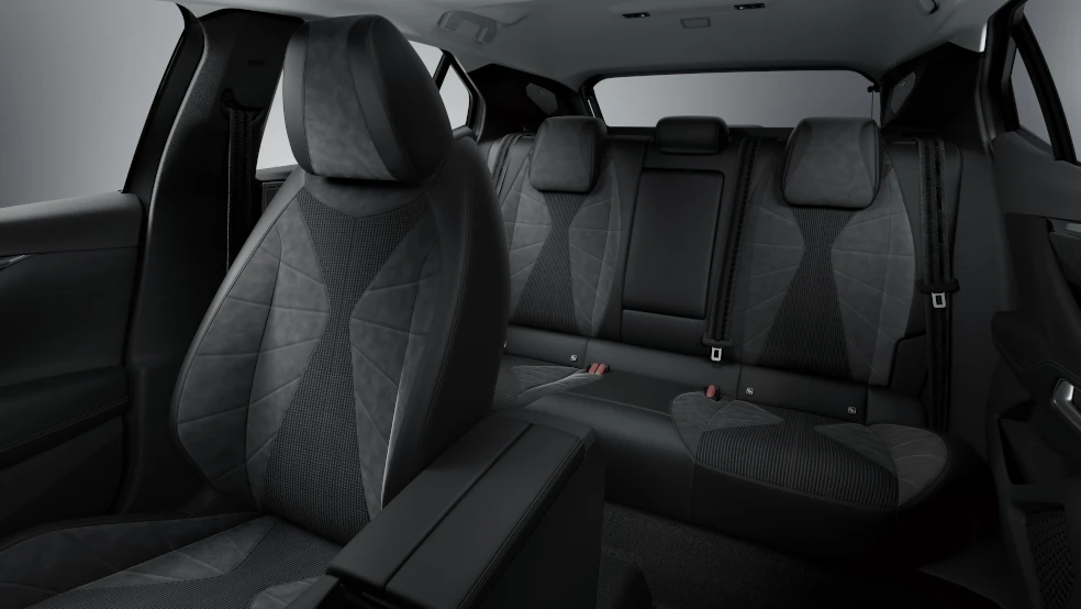 DS No. 4 2025 - the interior