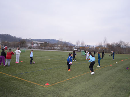Der Mädchen- und Frauenfussball ist zurück auf der ZehnderMatte