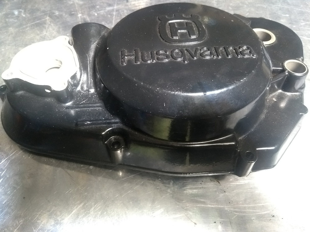 Husqvarna Clutch Cover 430 500 CR WR 2 stroke husvarnaman