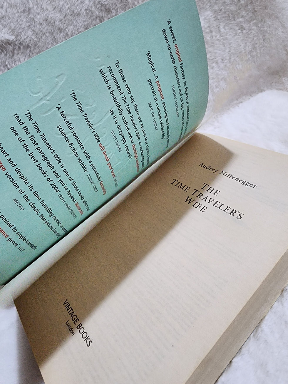 Thumbnail: Pre-loved The Time Traveler's Wife Paperback by Audrey Niffenegger