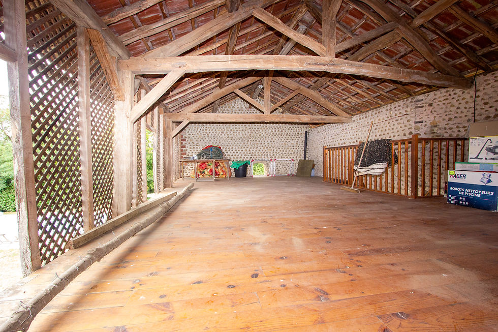 Barn (1st floor)