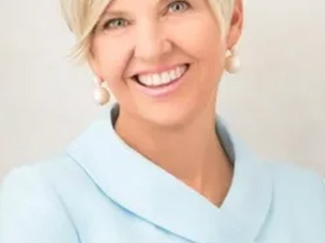 Living Jesus through the Sacrament