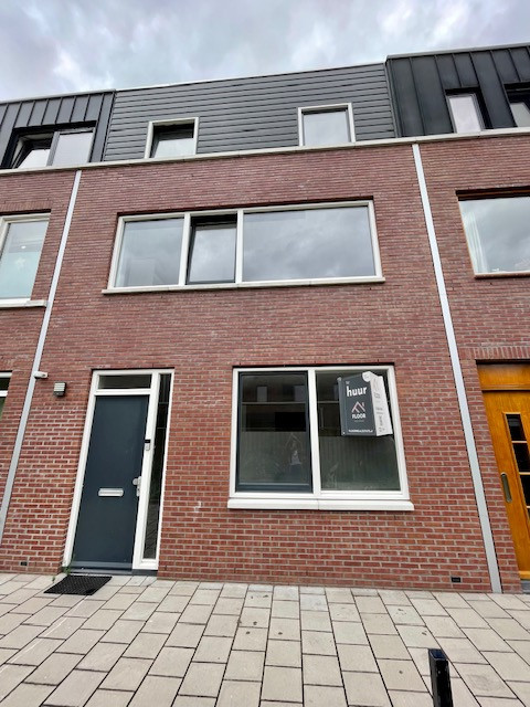 VERHUURD | ANK VAN DER MOERSTRAAT 23-4 | AMSTERDAM