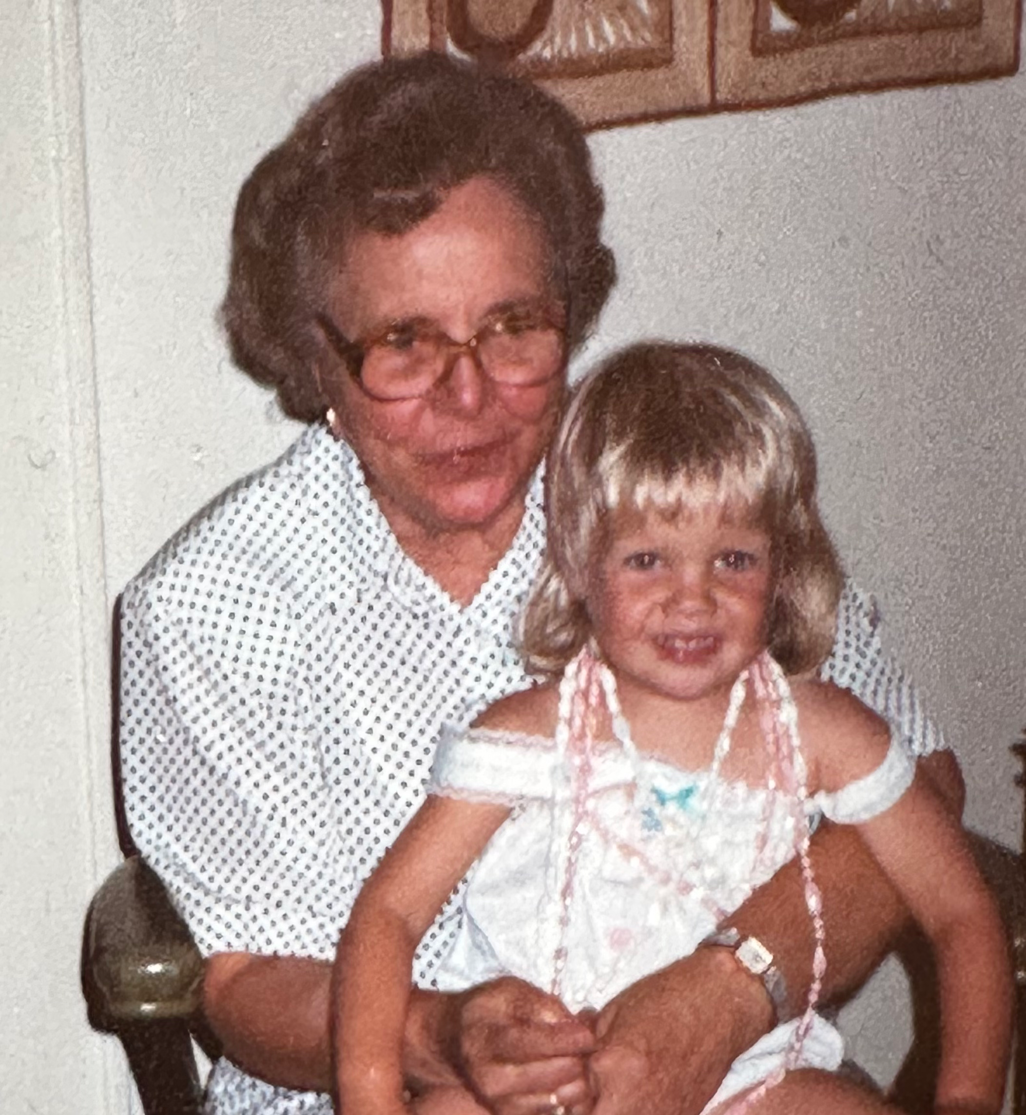 Childhood photo of Liz Connolly Brand and Website Designer