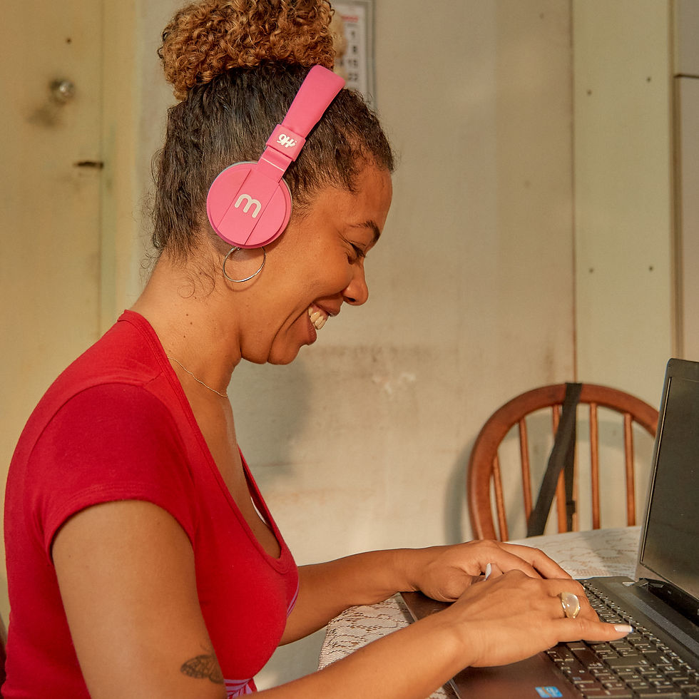 psicoterapia online - acervo gratuito do banco de imagens Brasil com S