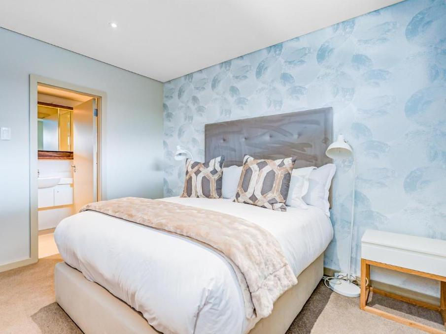 Thumbnail: ZIMBALI RESORT II 4PAX