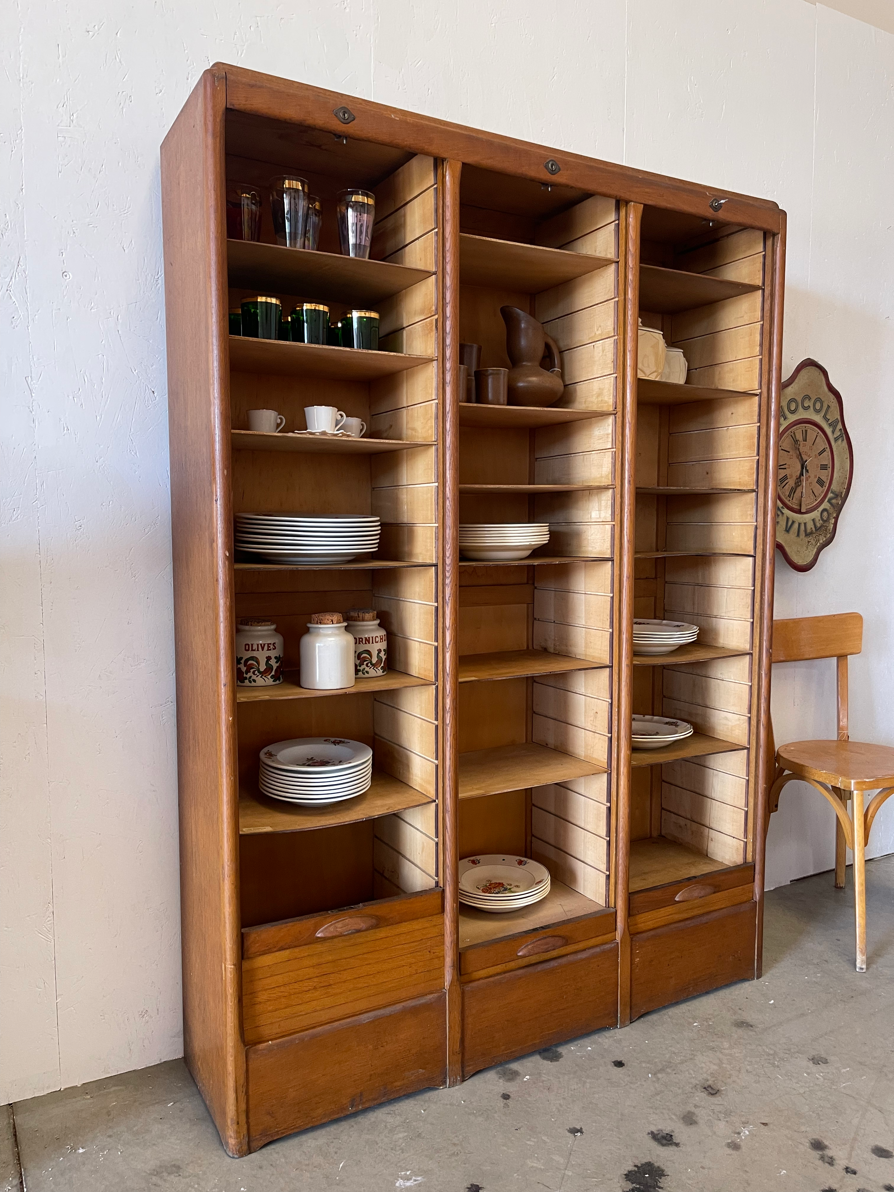 Meuble classeur à rideaux années 40 