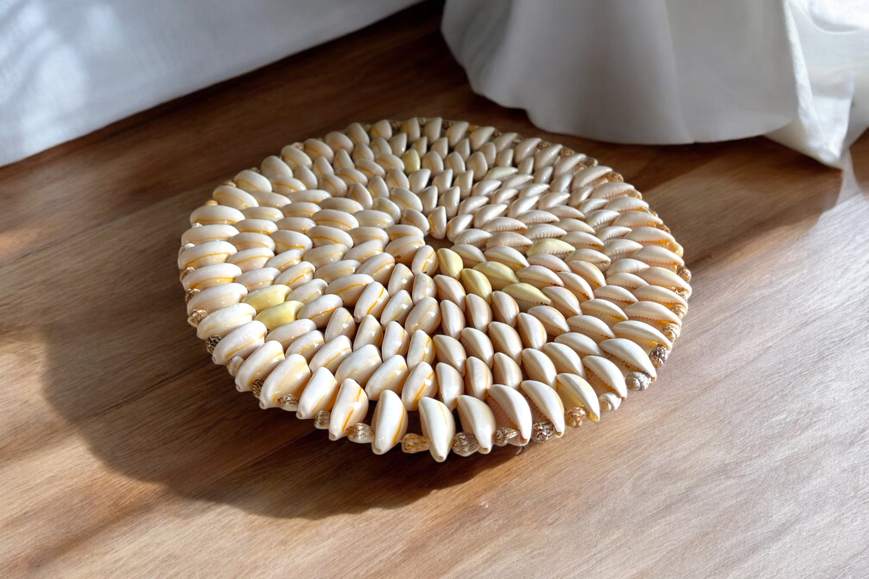 Dessous de plat coquillages porcelaines 