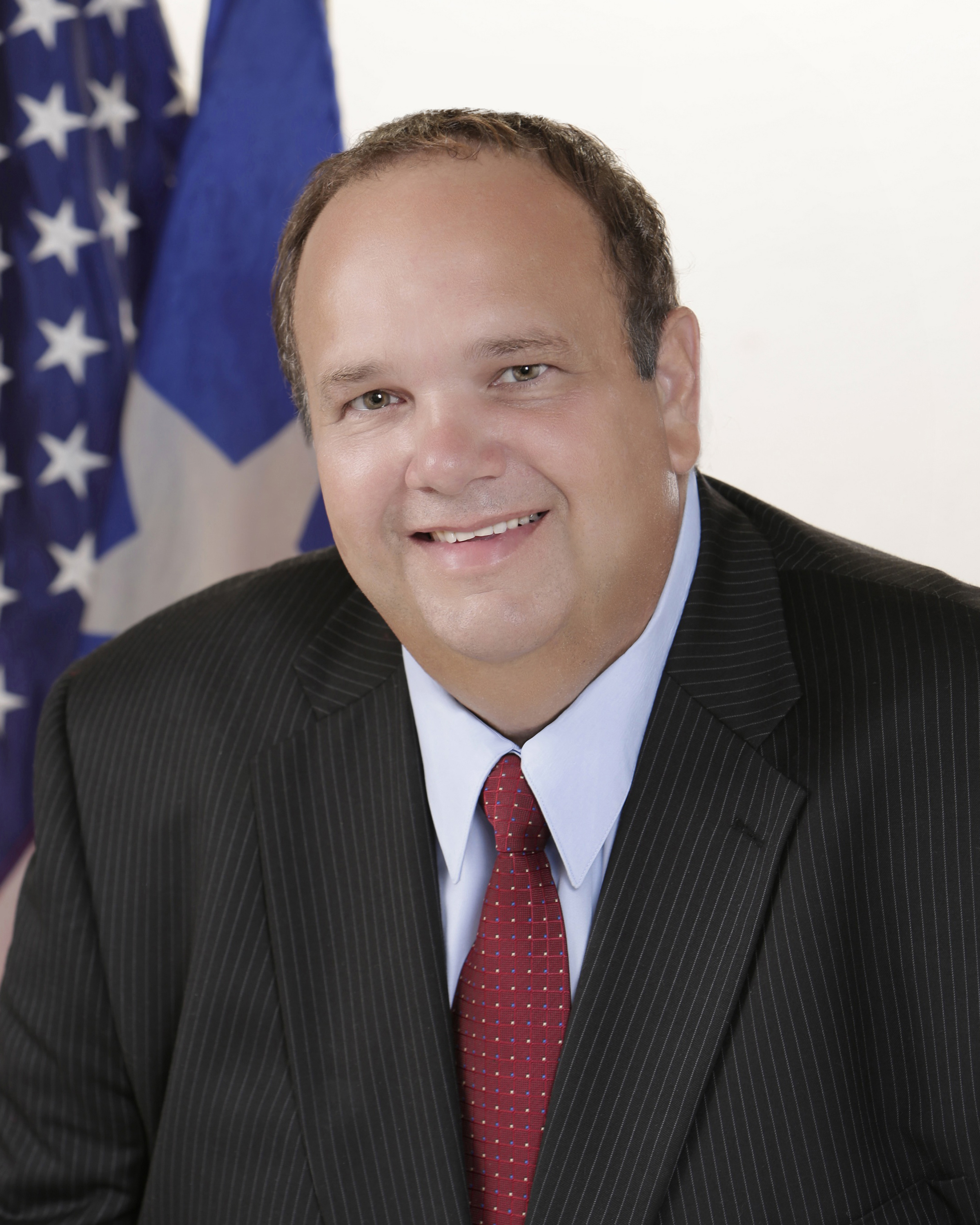Eduardo_González for Mayor_Starbound_PR