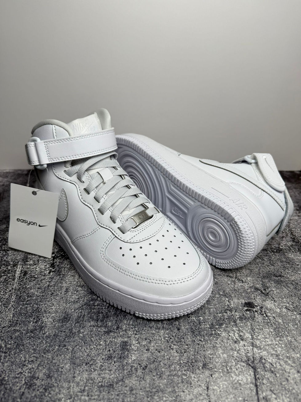 Air Force 1 Mid Easy on - White Right