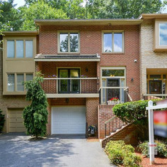 10951 Whiterim Dr. Potomac, MD 20854