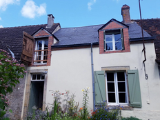 (Reduced) €110,000 | Malicornay, Indre France