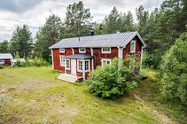 Small Swedish farm with bids starting at around $49,000 USD