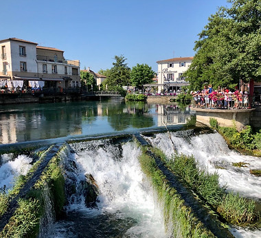 Isle-sur-la-sorgue1.jpeg