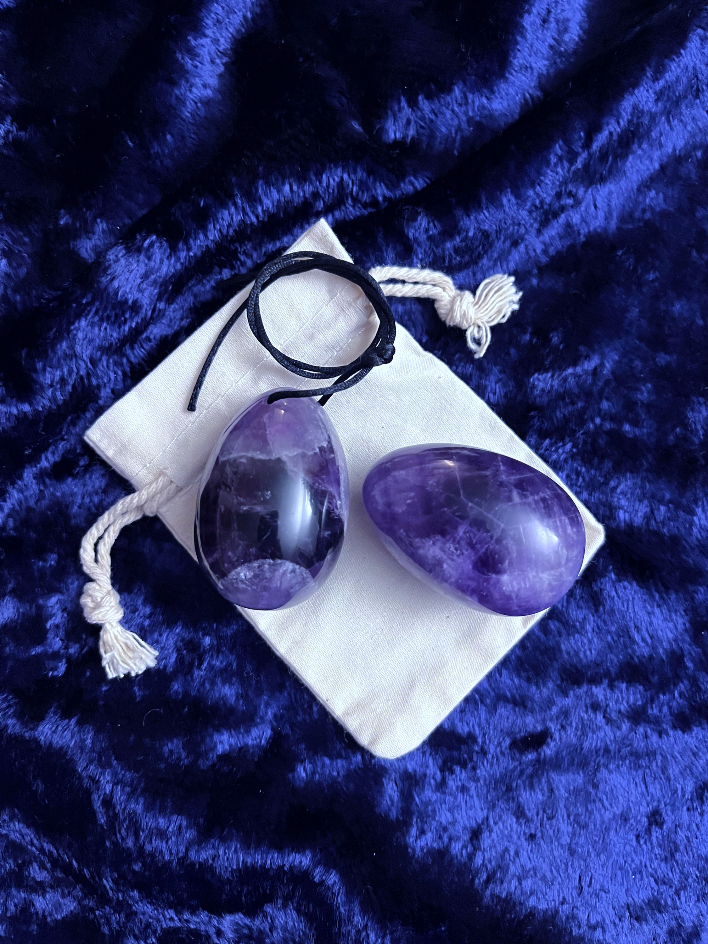 Oeuf de Yoni Améthyste