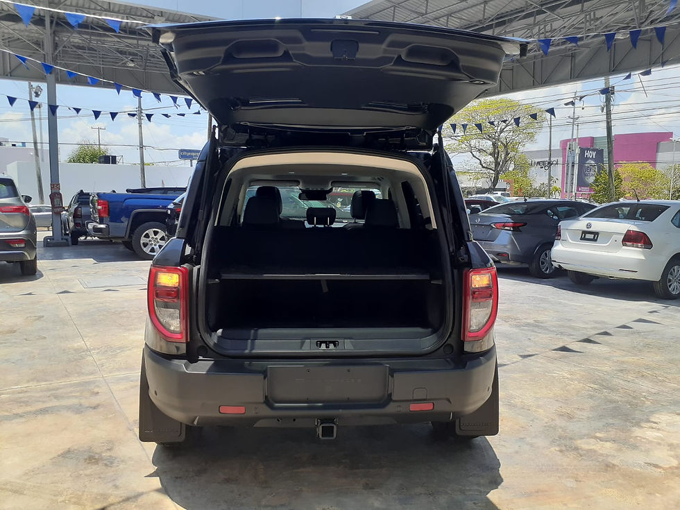 Miniatura: BRONCO SPT OUTER BANKS 4X4