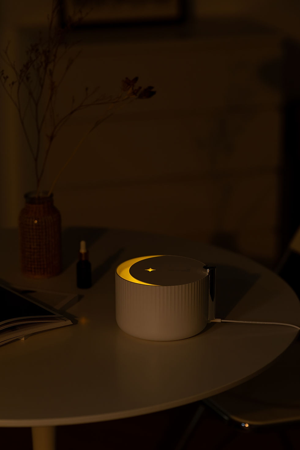 サムネイル： 超音波式加湿器