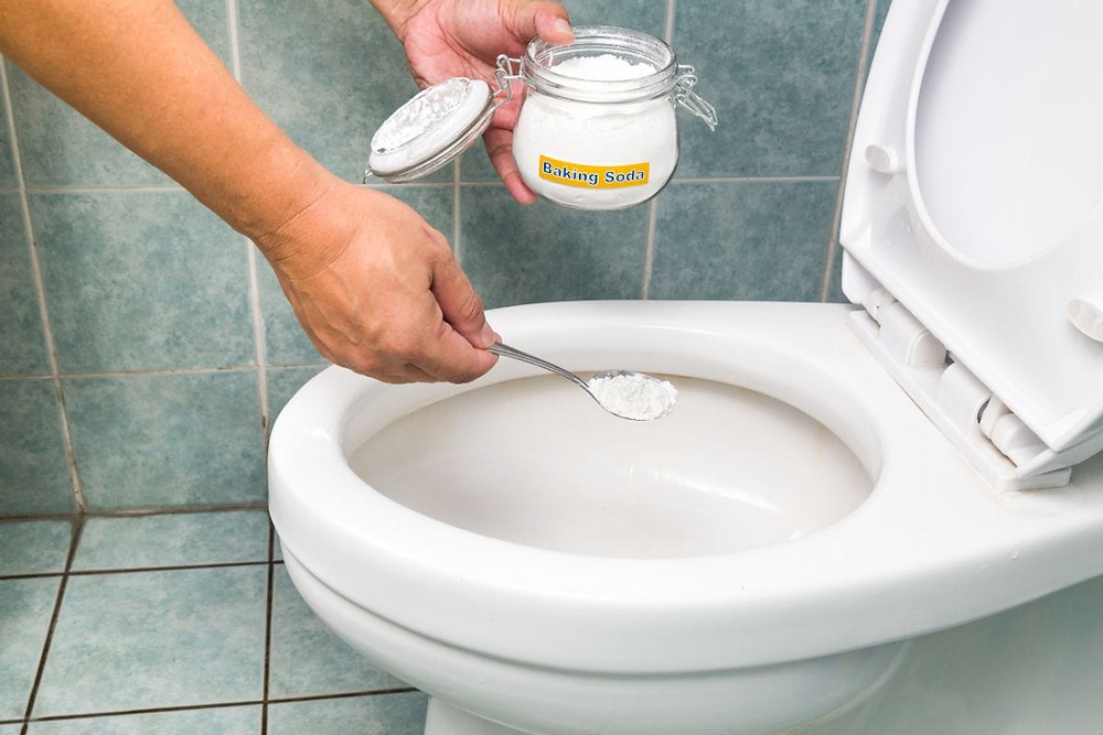 déboucher canalisation toilette avec bicarbonate de soude