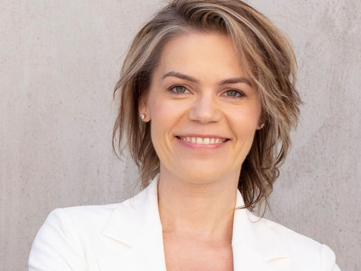 From Uncertain to Unshakeable: Financial Clarity for Life Transitions