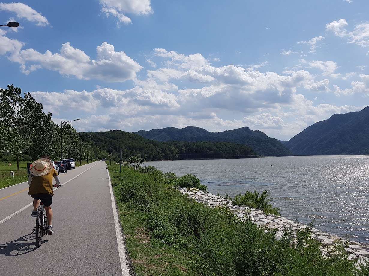 Han River Cycling Expedition photo 1