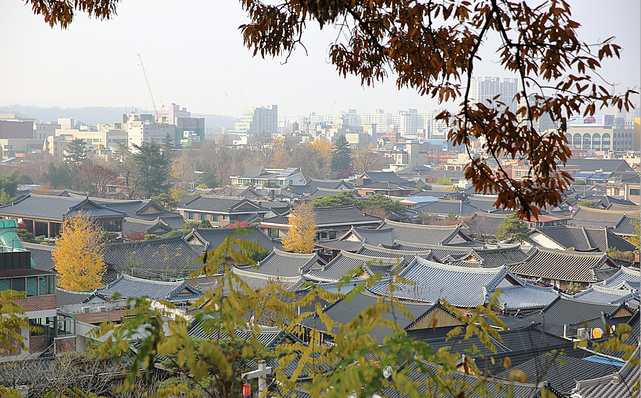 2-Day Mt. Naejang & Jeonju Hanok Village photo 3