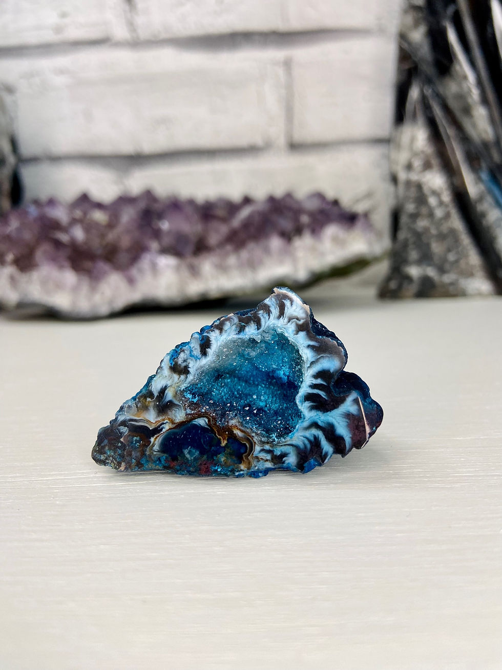 Thumbnail: Agate Geode Half - Teal