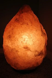 himalayan-salt-lamp-1059893__340.webp