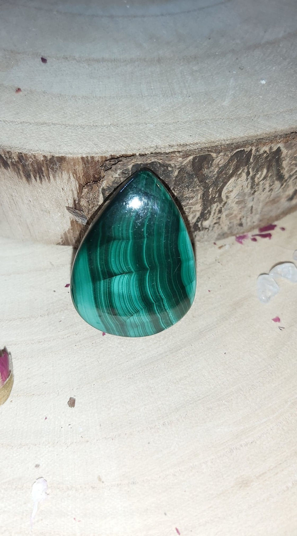 Miniature : MALACHITE - Cabochon Goutte 01