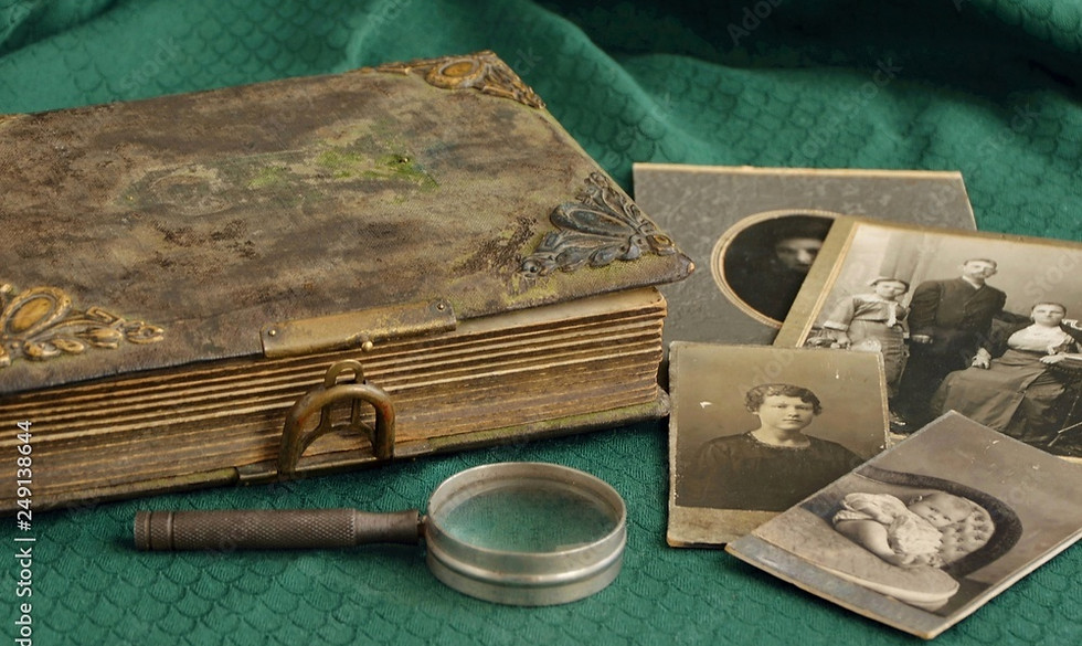 genealogie-1000_F_249138644_DHOAepBsUOqYW6bzm4rOuvShV4neY5Pc.jpg