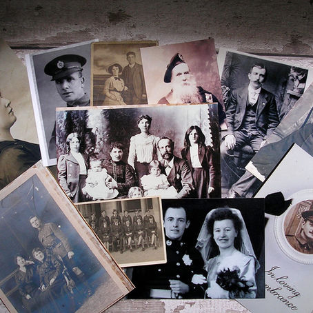 Pourquoi les photos de famille finissent souvent oubliées ?