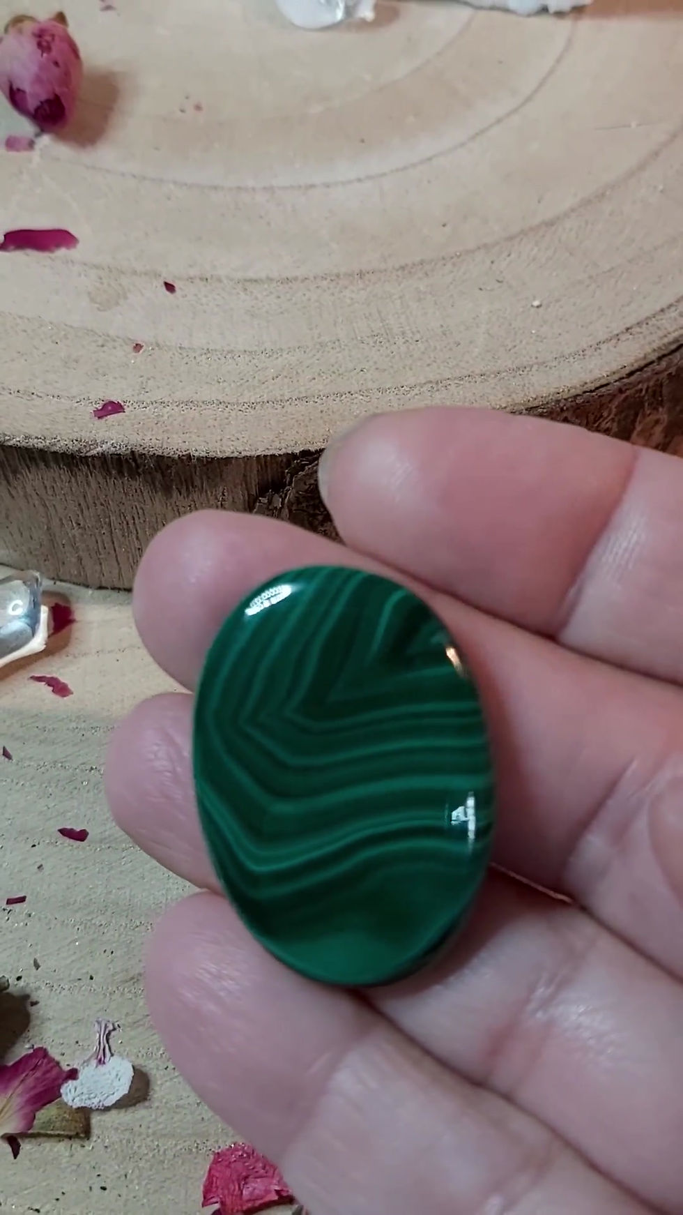 Thumbnail: MALACHITE - Cabochon Ovale 03