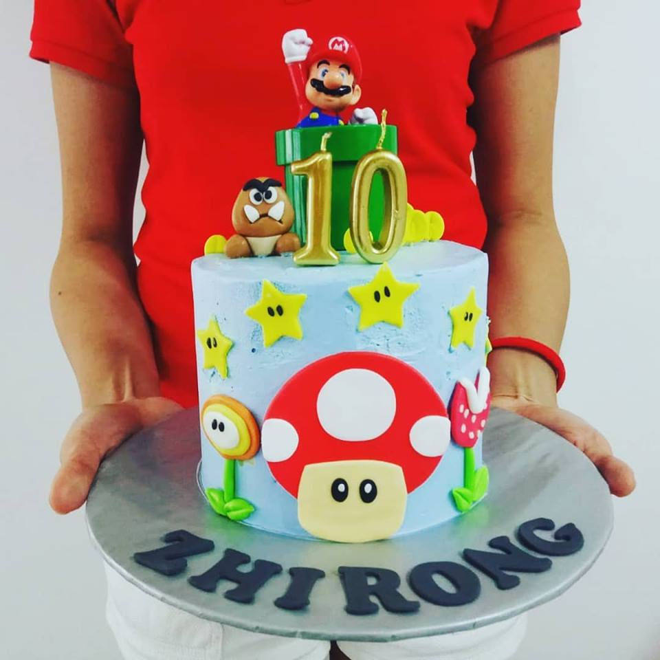 Super Mario Cake