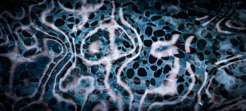 水の反射の映り込み