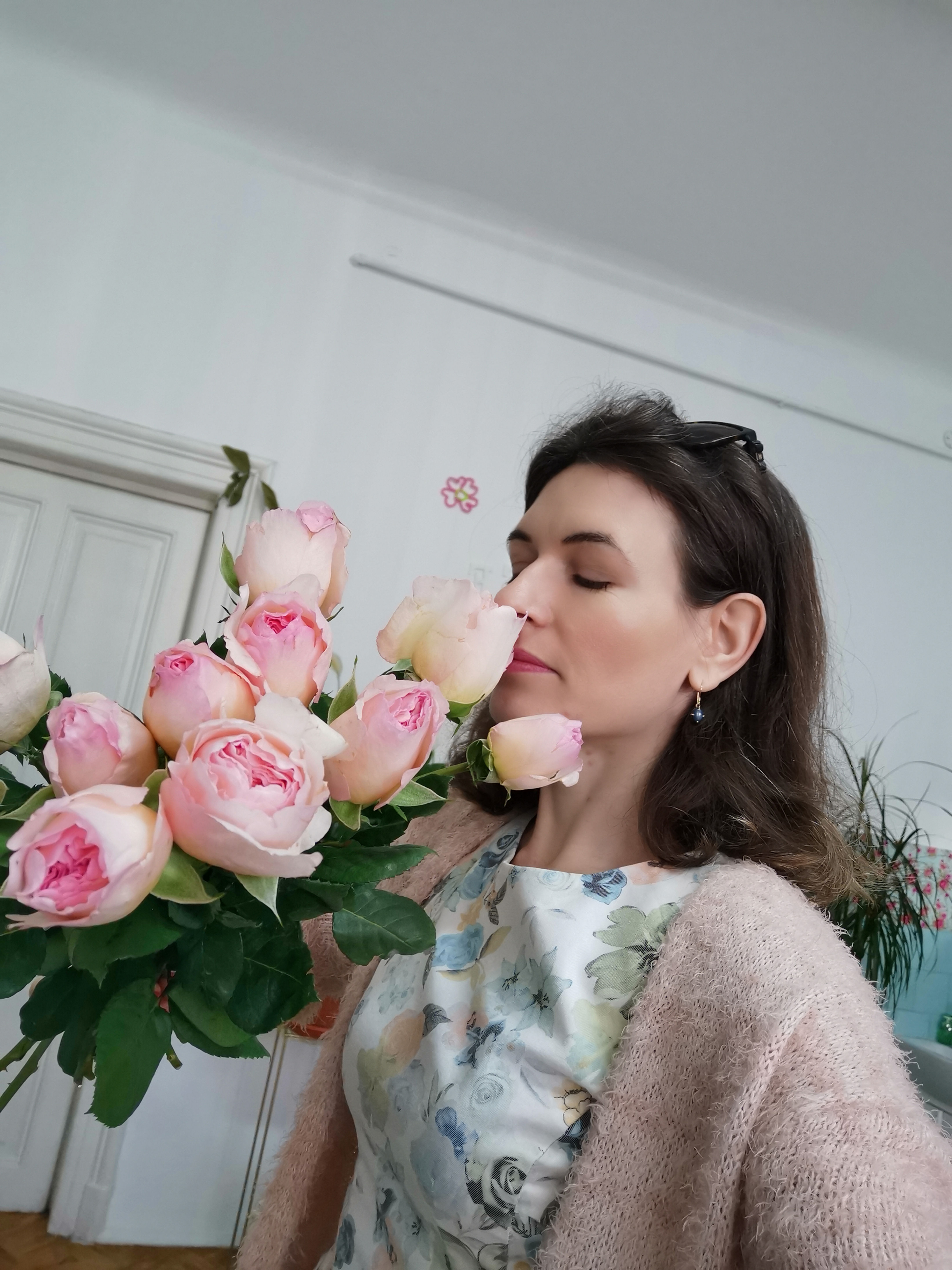  Trandafiri parfumati Charlene de Monaco