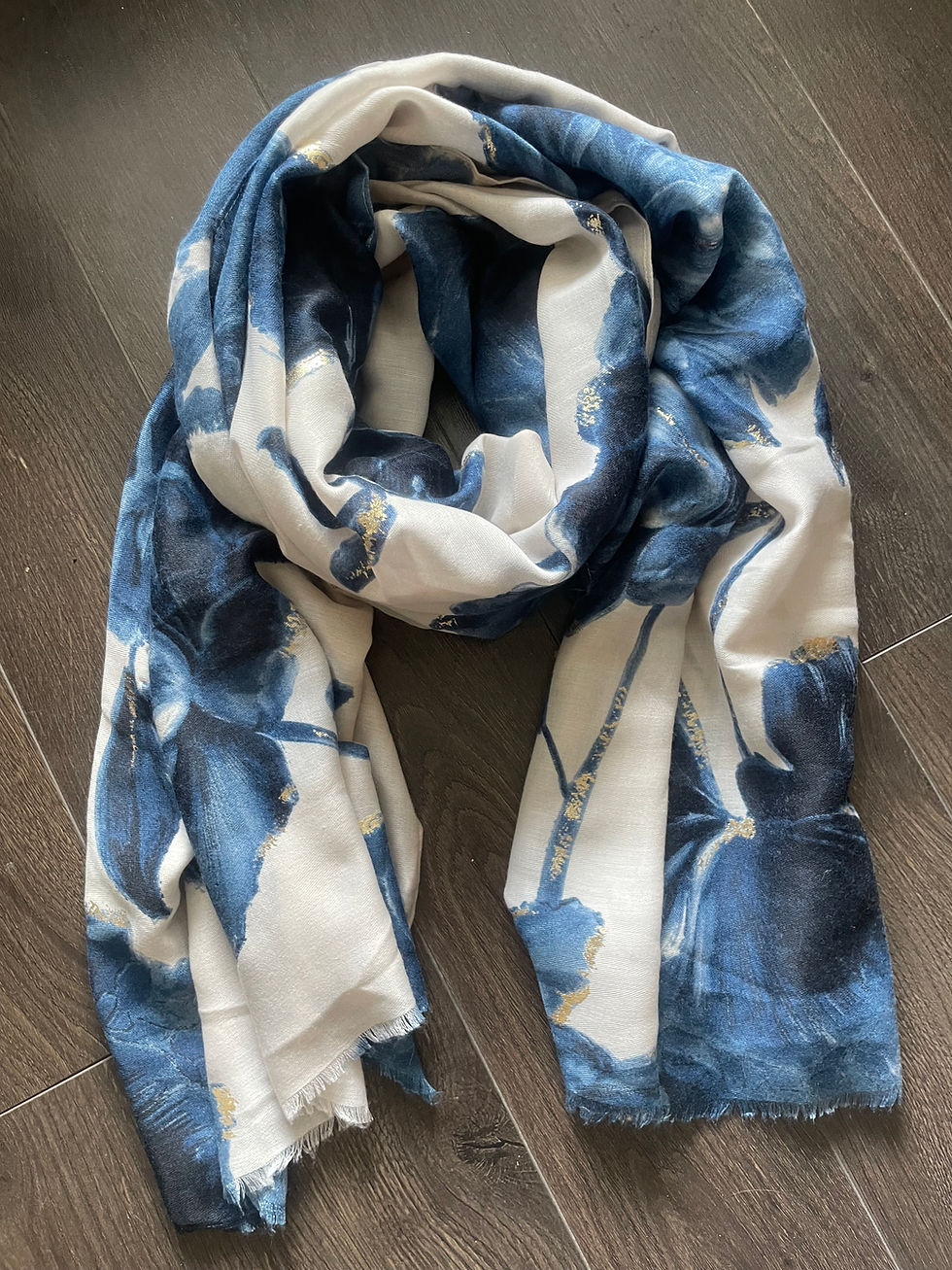 Thumbnail: Scarf Elegance