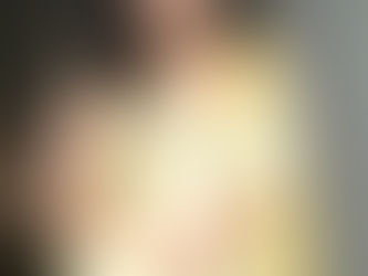 ఎల్లో శారీతో పిచ్చెక్కిస్తున్న ఫరియా అబ్దుల్లా!