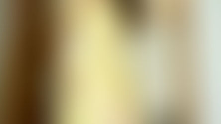 ఎల్లో డ్రెస్‌లో కృతి శెట్టి.. ! 