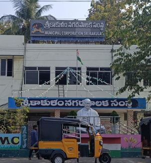 కార్పొరేషన్ ఎన్నికలు... చట్టమా? రాజకీయమా?