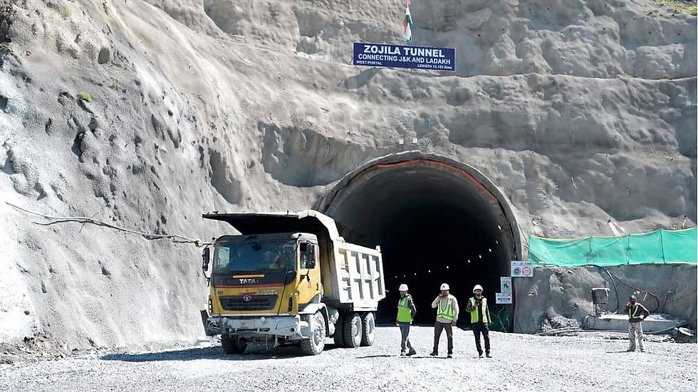 మంచు కొండల్లో మహాద్భుతం!