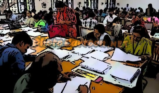 శిక్షణ వారికి.. శిక్ష మాకా?!