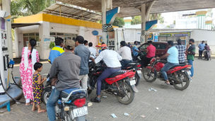 ఆయిల్ కొరత లేదు.. అనుమానాలు తీరలేదు!