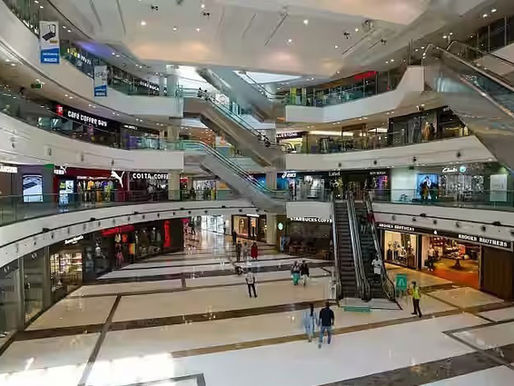 బాబోయ్‌.. ఘోష్ట్‌ మాల్స్‌!