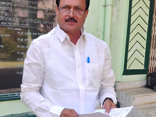 డీఎం చేతివాటం.. రైతుకు చేటుకాలం!