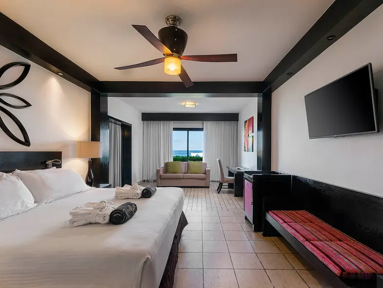 Ocean Coral & Turquesa Hotel