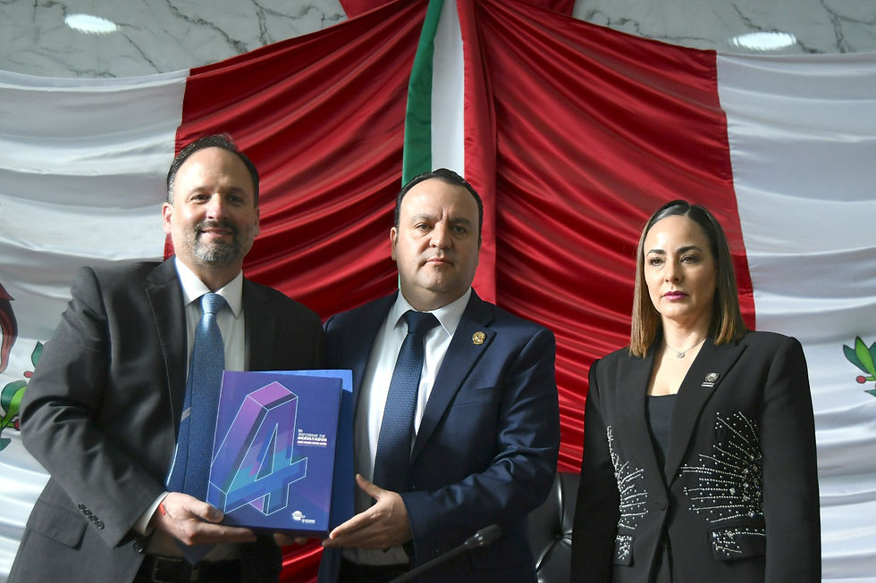 Presidente del Congreso recibe Cuarto Informe de la Gobernadora en Sesión Solemne