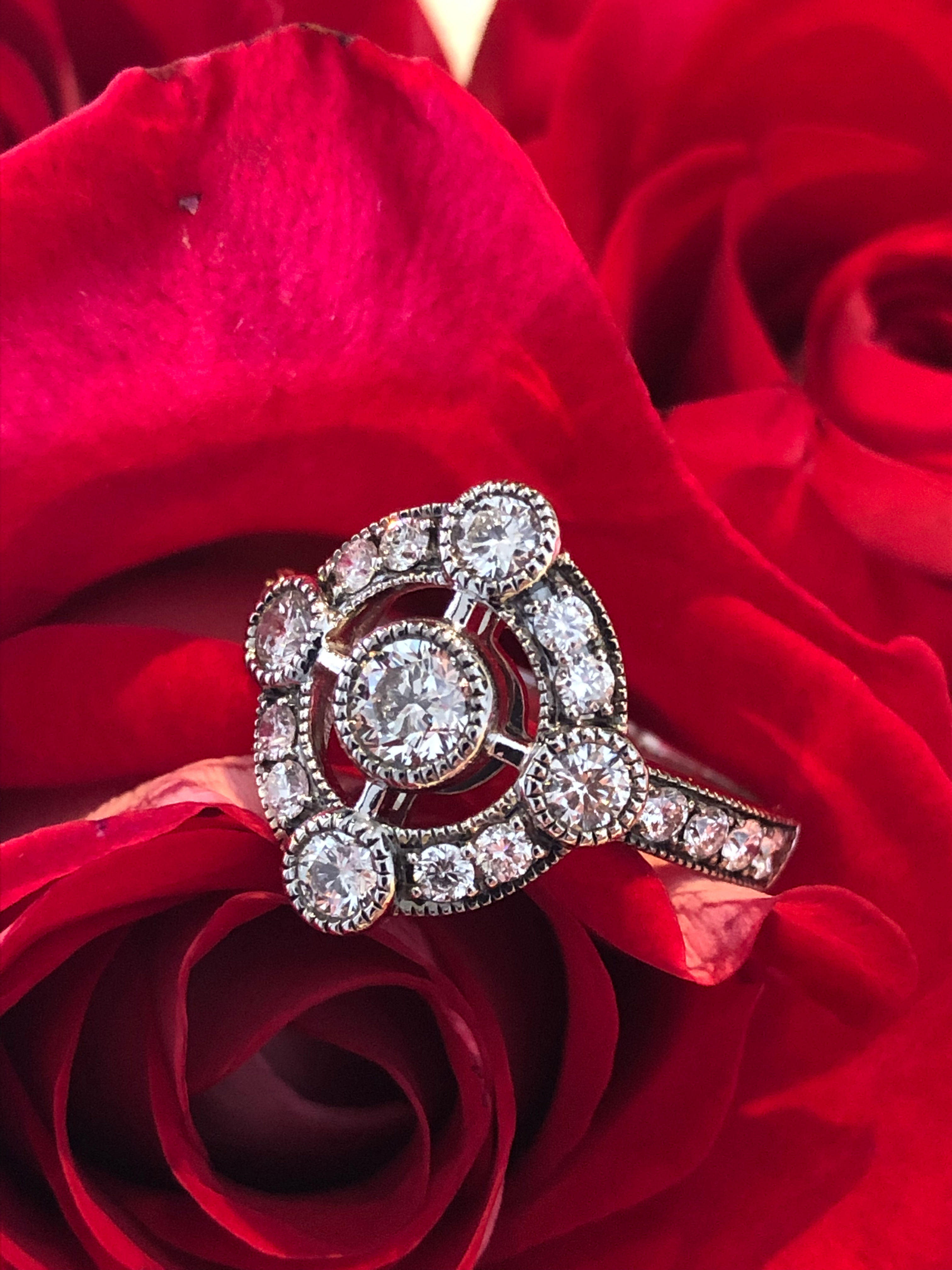 Diamond cluster ring