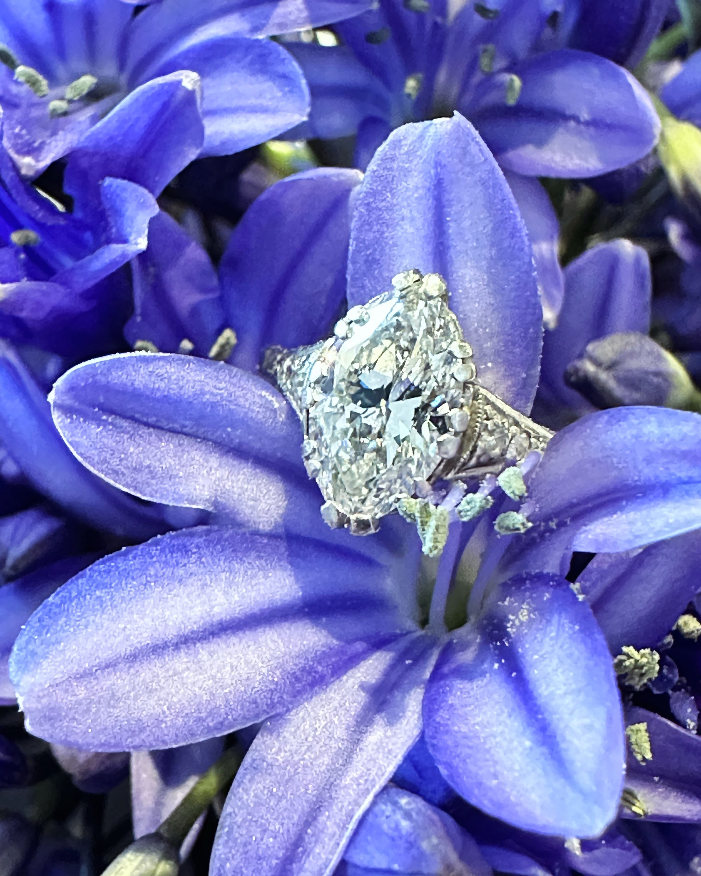 An Exquisite 1.21ct Vintage Marquise Diamond Ring