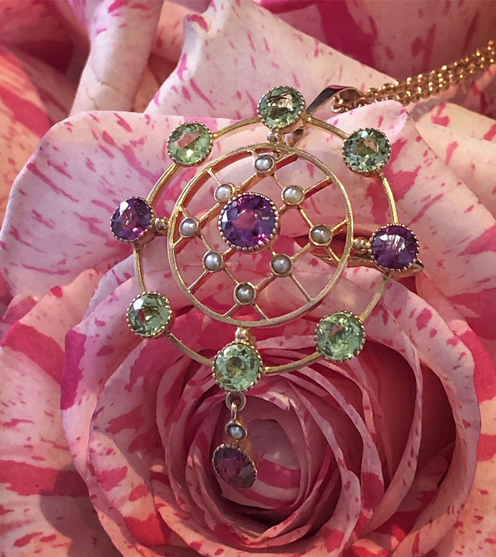 Gold peridot and rhodolite garnet Edwardian pendant